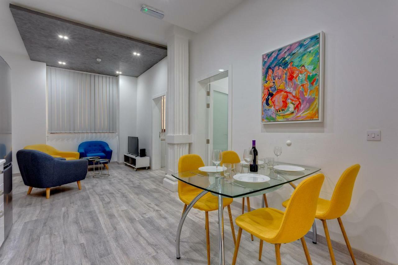 Stylish 3Br Apartment, Fantastic Location In Sliema Dış mekan fotoğraf